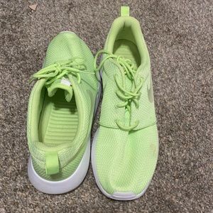 Bright Neon Yellow/green Nike